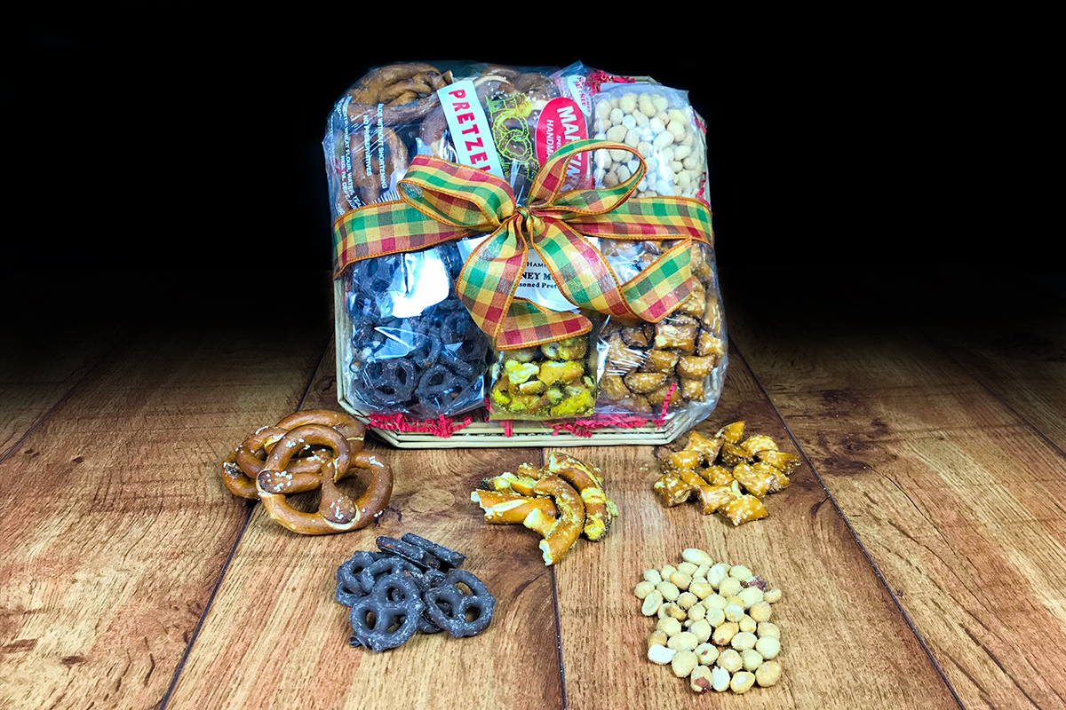 Pretzel Gift Basket Snack Baskets S. Clyde Weaver
