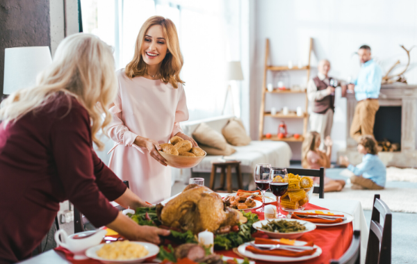 Healthy green salad for thanksgiving